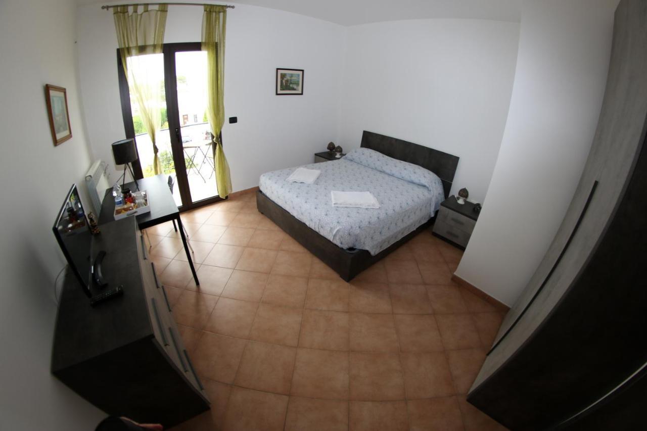 Casa Matheo Panzió Lecce Kültér fotó